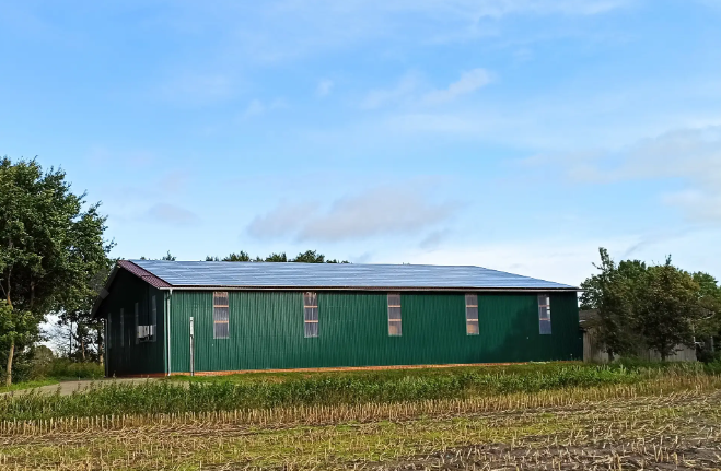 Risparmiare e generare elettricità in un caseificio: è adatto un impianto fotovoltaico, una piccola turbina eolica o un accumulatore a batteria?-image